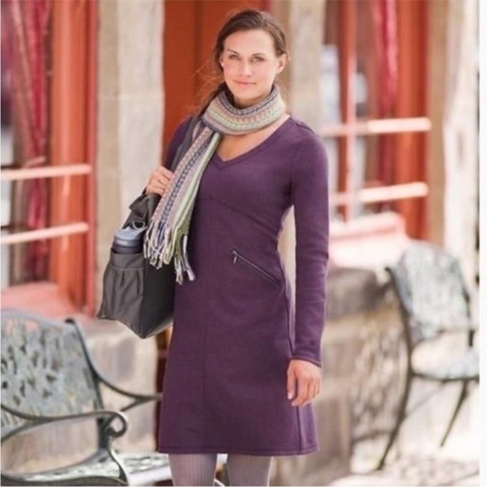 ATHLETA purple long sleeve zipper celebration dress